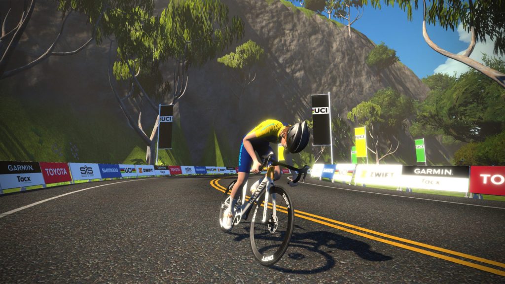 Bild på cyklist på landsväg i virtuell miljö